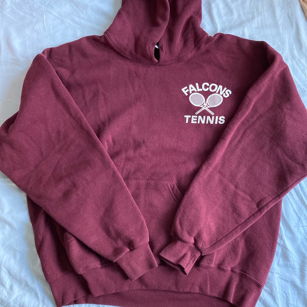 Vintage Falcons 🎾 maroon hoody, size XL.